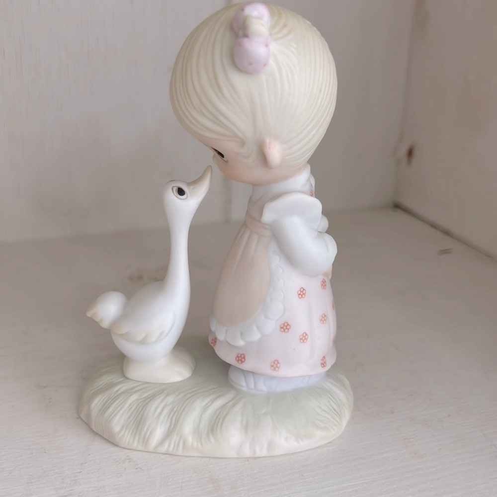 Precious Moments 1978. Make a Joyful Noise. Original 21 figurines.